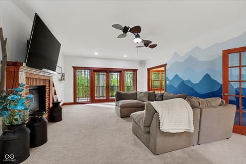 Photo of 883 S 800 W, Indianapolis, IN