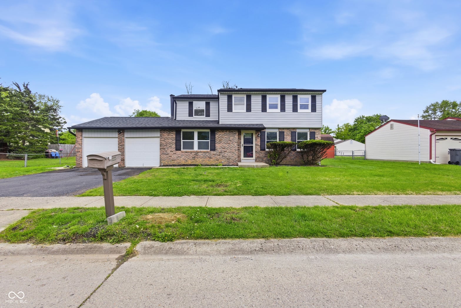 Photo of 8909 Mariposa Drive, Indianapolis, IN