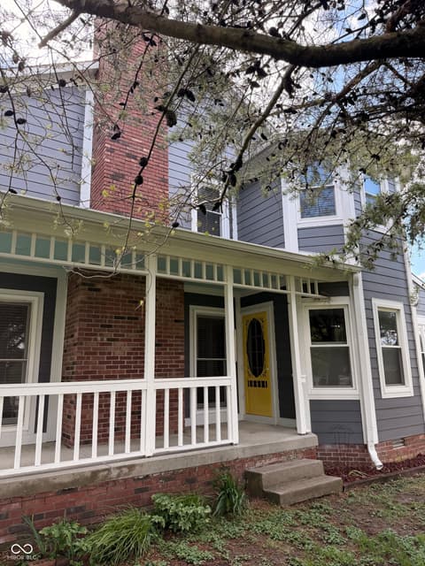 Photo of 809 W Pearl Street, Trafalgar, IN