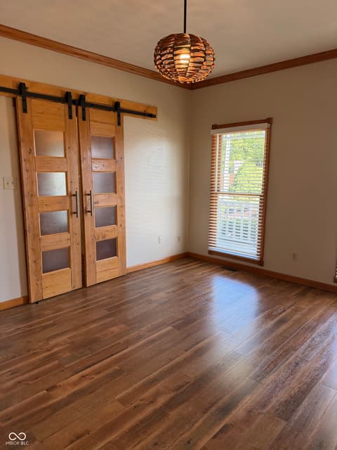 Dining room at 809 W Pearl Street, Trafalgar, IN