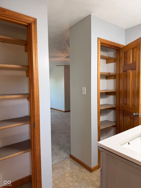 Bathroom at 809 W Pearl Street, Trafalgar, IN