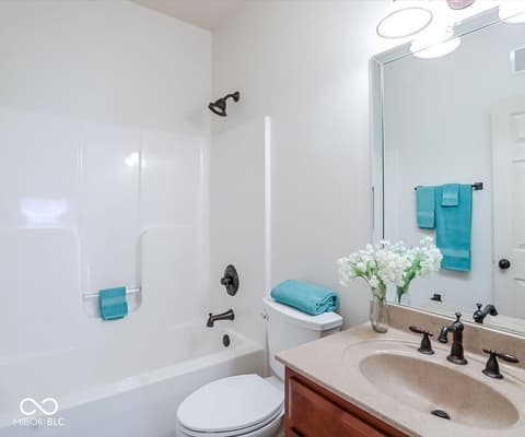 Photo of 1588 S Andrew Circle, Bloomington, IN