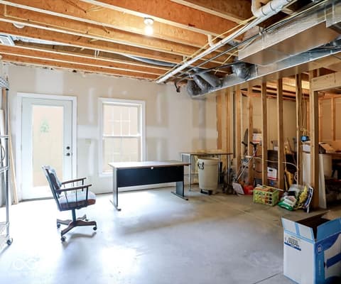 Photo of 1588 S Andrew Circle, Bloomington, IN