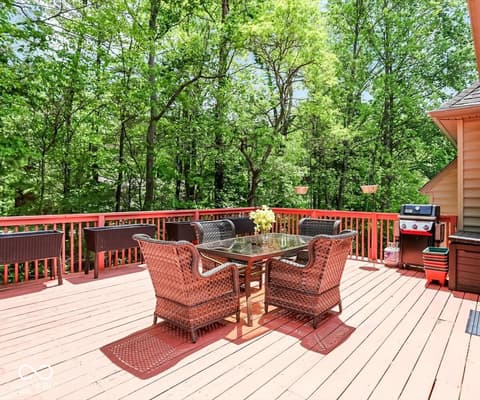 Photo of 1588 S Andrew Circle, Bloomington, IN