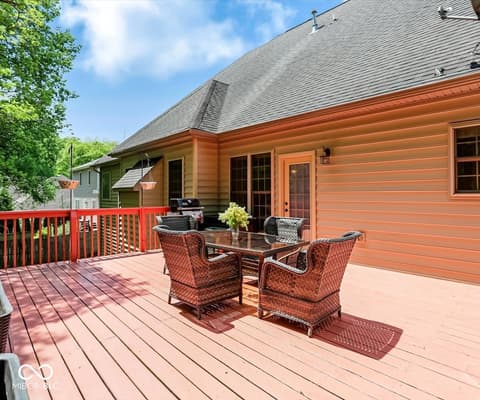 Photo of 1588 S Andrew Circle, Bloomington, IN
