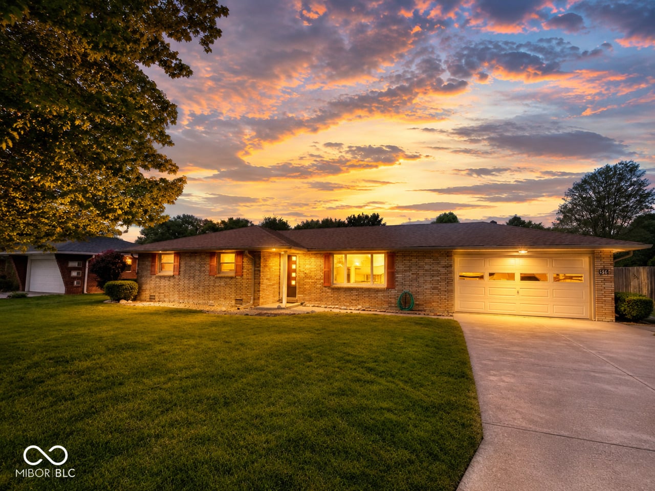Front exterior at 816 Imy Lane, Anderson, IN