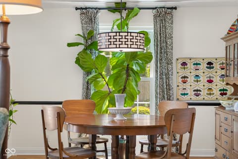 Dining room at 1501 Parkside Drive, Columbus, IN
