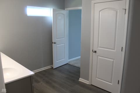 Photo of 1857 Doncaster Drive, Avon, IN