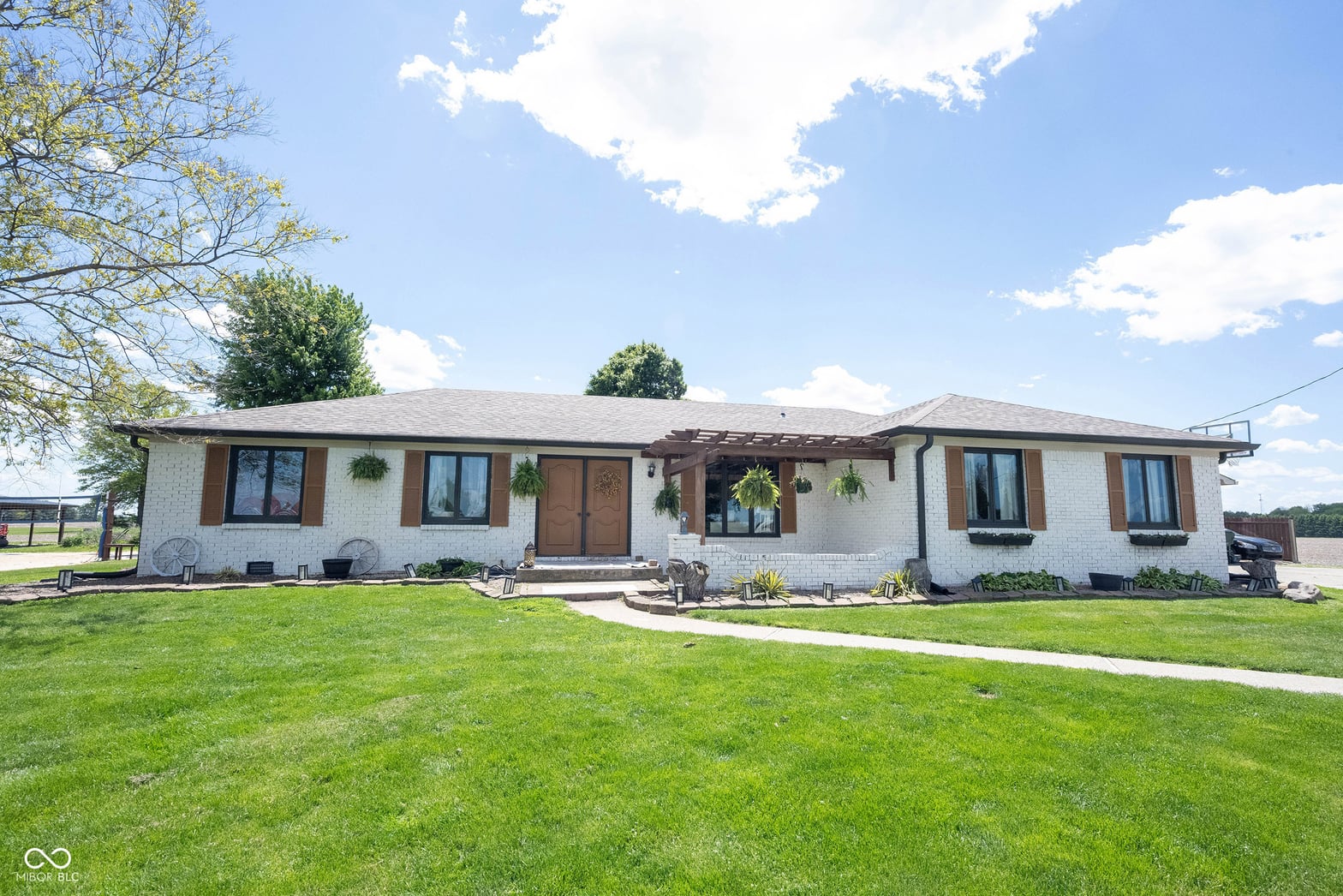 Front exterior at 783 W 850 N, Fortville, IN