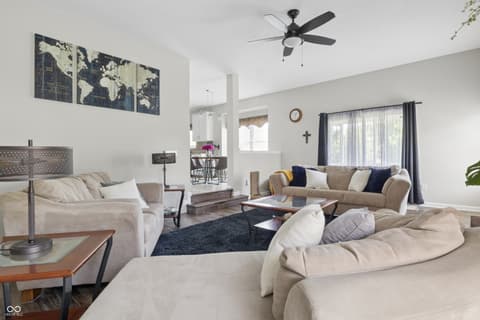 Living room at 11719 Mesa Valley Court, Fishers, IN