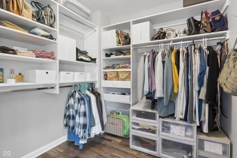 Walk In Closets — 11719 Mesa Valley Court, Fishers, IN