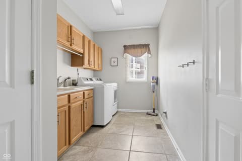 Laundry room at 11719 Mesa Valley Court, Fishers, IN