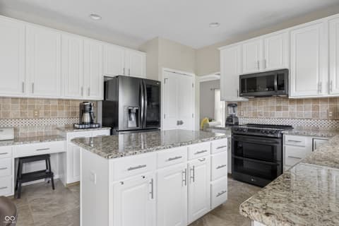 Kitchen at 11719 Mesa Valley Court, Fishers, IN