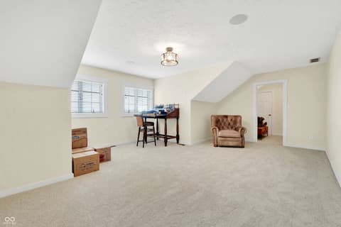 Sitting Room — 3274 E 700 N, Whiteland, IN