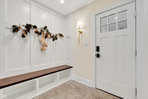Laundry room at 3274 E 700 N, Whiteland, IN