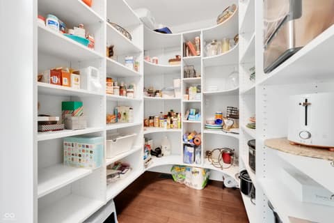 Pantry — 3274 E 700 N, Whiteland, IN