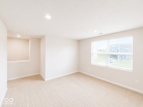 Loft — 3088 E Sheldon Way, Danville, IN