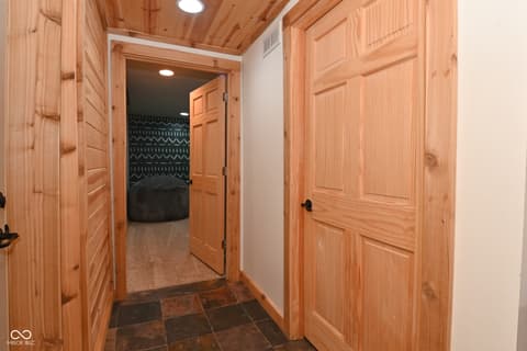 Photo of 8850 W State Road 46, Columbus, IN