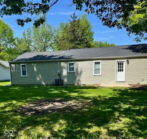 Backyard at 2930 Kentucky Avenue, Madison, IN