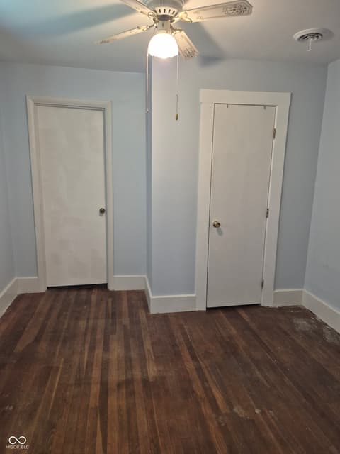 Bedroom at 412 Indianapolis Avenue, Seymour, IN