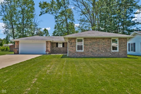 131 Meadow Lane, North Vernon, IN 47265