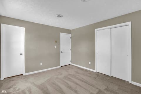 Photo of 131 Meadow Lane, North Vernon, IN
