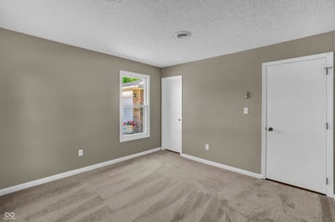 Photo of 131 Meadow Lane, North Vernon, IN