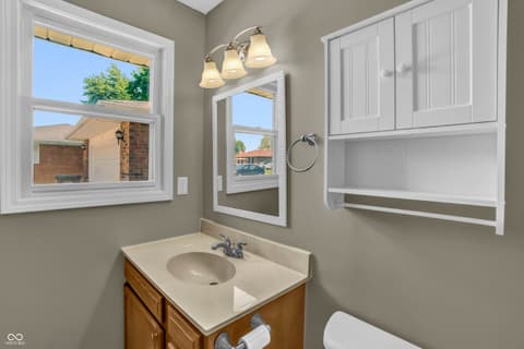 Photo of 131 Meadow Lane, North Vernon, IN