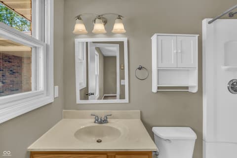 Photo of 131 Meadow Lane, North Vernon, IN