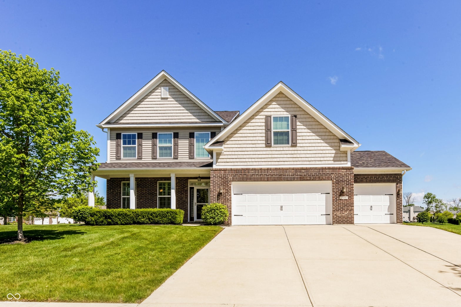 Photo of 11888 Logan Hunter Trail, Noblesville, IN