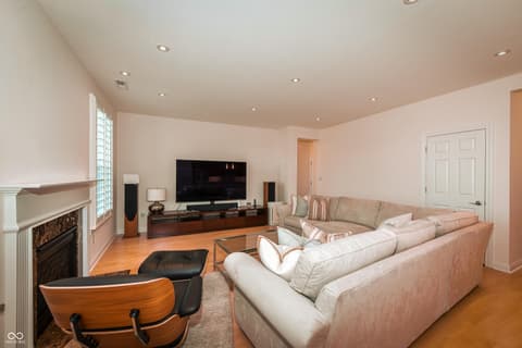 Photo of 11888 Logan Hunter Trail, Noblesville, IN