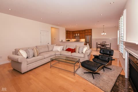Photo of 11888 Logan Hunter Trail, Noblesville, IN