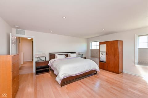 Photo of 11888 Logan Hunter Trail, Noblesville, IN