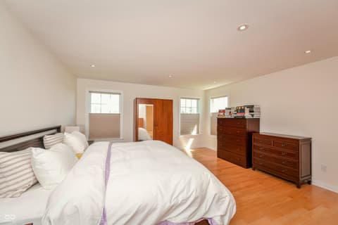 Photo of 11888 Logan Hunter Trail, Noblesville, IN