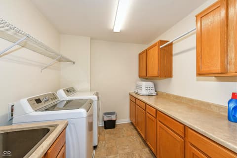 Photo of 11888 Logan Hunter Trail, Noblesville, IN