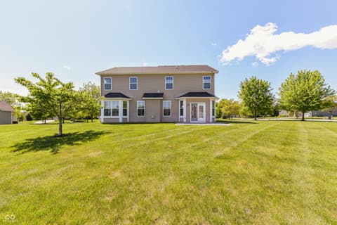 Photo of 11888 Logan Hunter Trail, Noblesville, IN