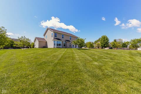 Photo of 11888 Logan Hunter Trail, Noblesville, IN