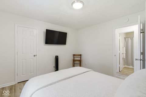 Photo of 514 E Pine Ridge Drive, Westfield, IN