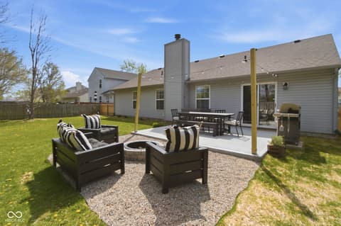 Photo of 514 E Pine Ridge Drive, Westfield, IN