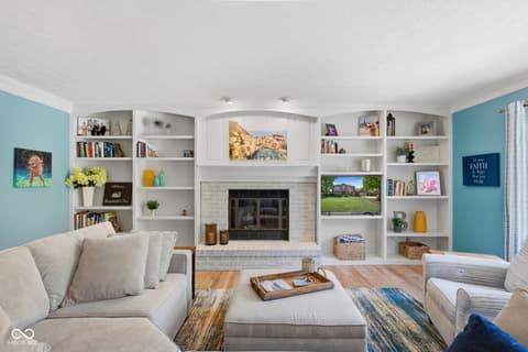 Photo of 8342 Catamaran Drive, Indianapolis, IN