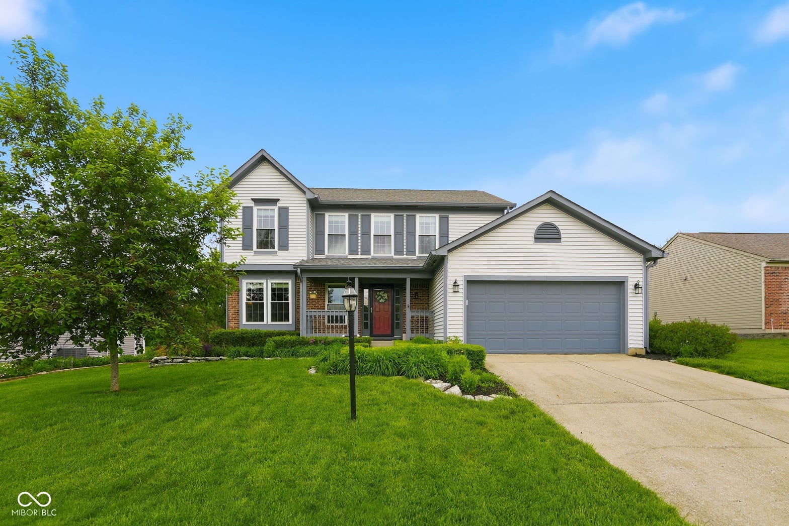 Photo of 1176 Glenbar Way, Greenwood, IN