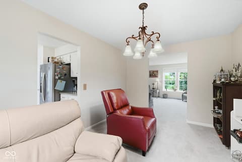 Photo of 1176 Glenbar Way, Greenwood, IN