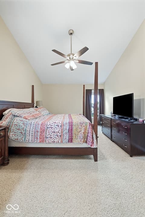 Photo of 1176 Glenbar Way, Greenwood, IN