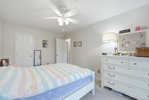 Photo of 1176 Glenbar Way, Greenwood, IN