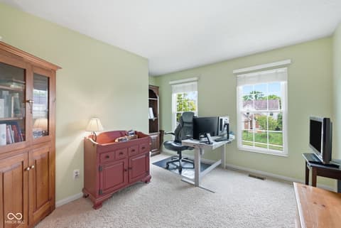 Photo of 1176 Glenbar Way, Greenwood, IN