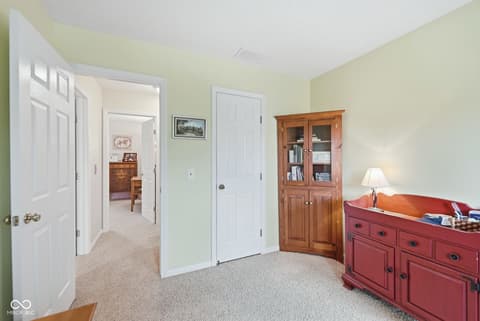 Photo of 1176 Glenbar Way, Greenwood, IN