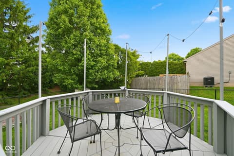 Photo of 1176 Glenbar Way, Greenwood, IN