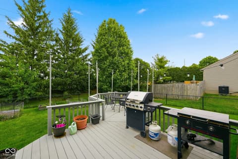 Photo of 1176 Glenbar Way, Greenwood, IN