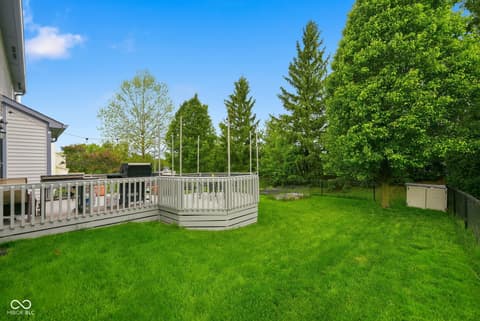 Photo of 1176 Glenbar Way, Greenwood, IN