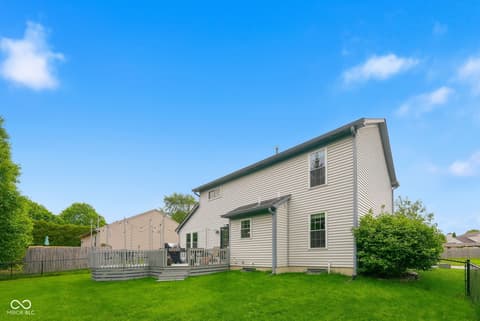 Photo of 1176 Glenbar Way, Greenwood, IN